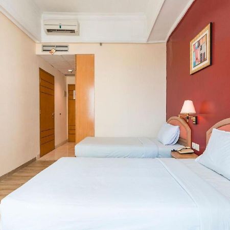 Hotel Bulevar Tanjung Duren Jakarta Exterior photo