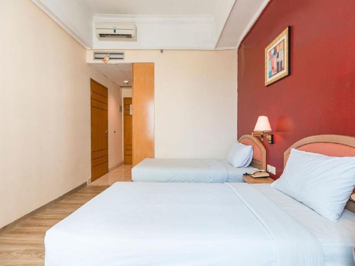Hotel Bulevar Tanjung Duren Jakarta Exterior photo