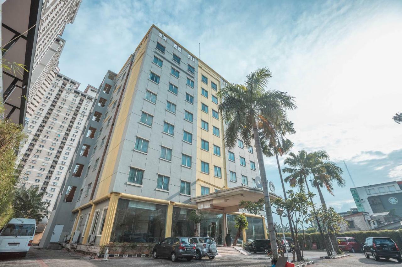 Hotel Bulevar Tanjung Duren Jakarta Exterior photo