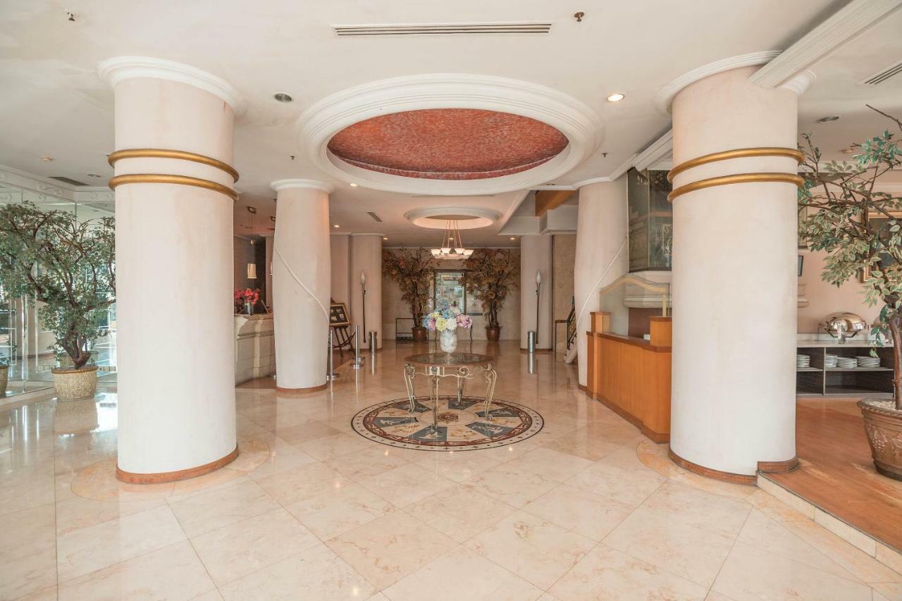 Hotel Bulevar Tanjung Duren Jakarta Exterior photo