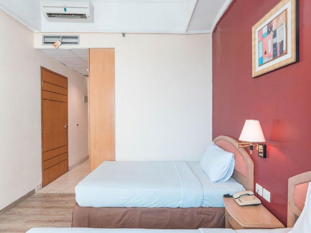 Hotel Bulevar Tanjung Duren Jakarta Exterior photo